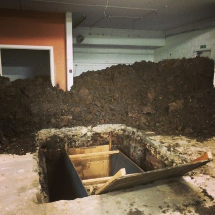 928895_342363622630430_562868069_n